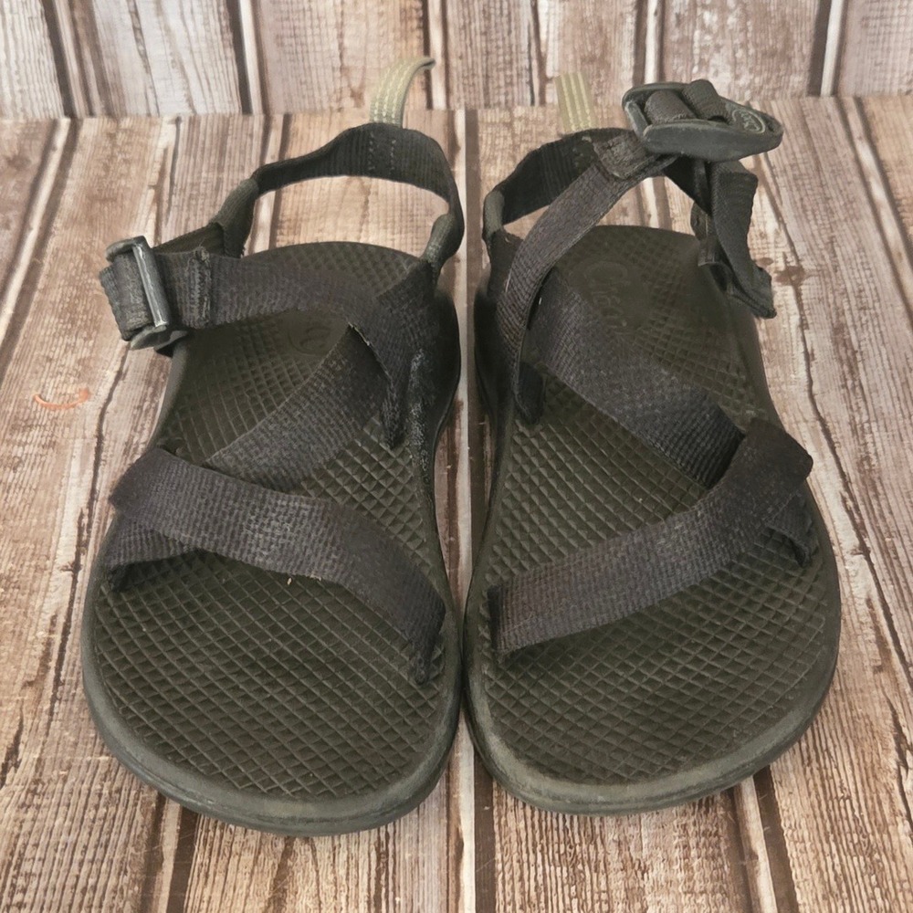 Sz 2 Kids Chaco Z1 EcoTread Black Strappy Athletic Sport Sandals VGUC!